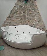 House with Hot Tub