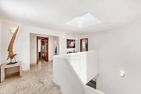 Villa Mumbai