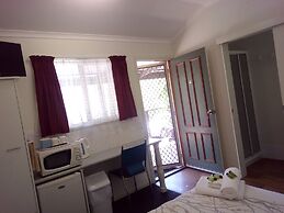 Silver Wattle Caravan Park
