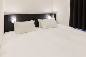 HOTEL TRAD Replay
