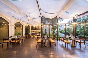 Senna Hue Hotel