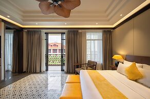 Senna Hue Hotel