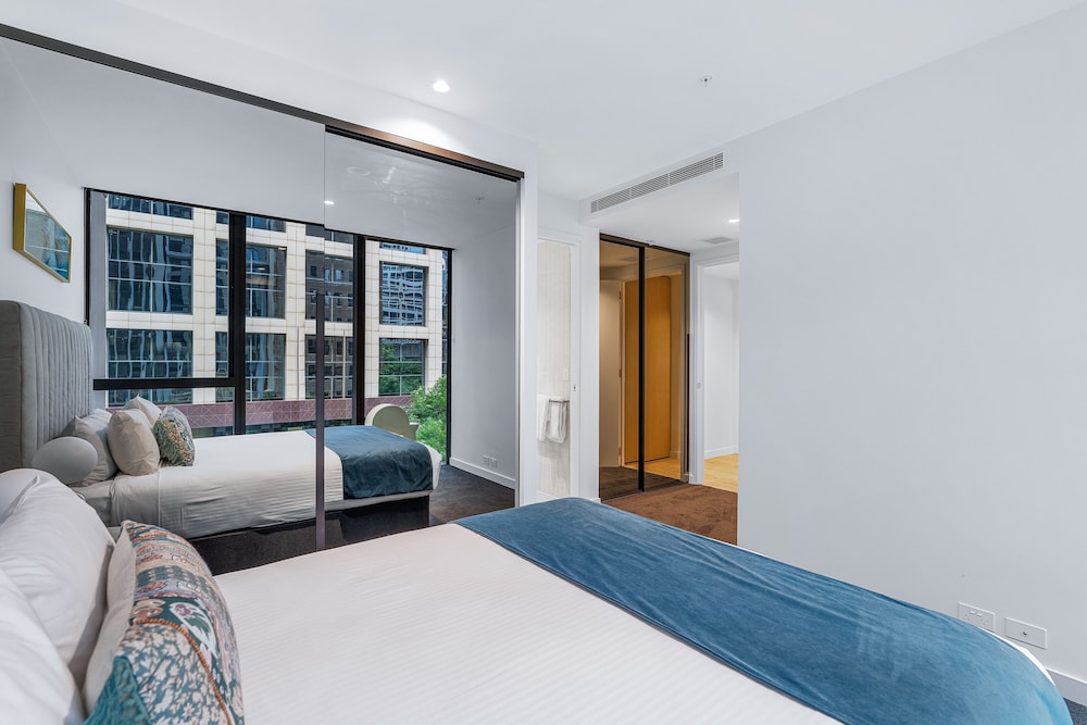 Collins House Apartments by CLLIX