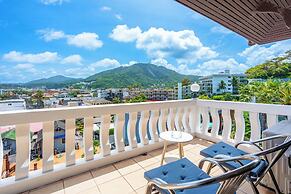 Kata Hill Sea View Hotel