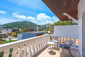 Kata Hill Sea View Hotel