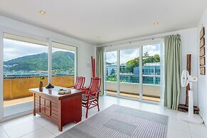 Kata Hill Sea View Hotel