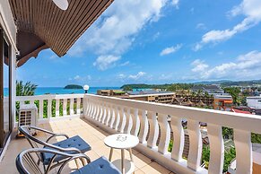 Kata Hill Sea View Hotel