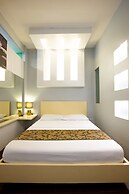 Hotel Monde