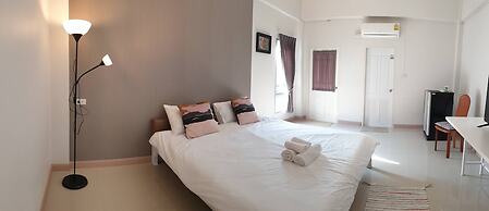 Prinya House