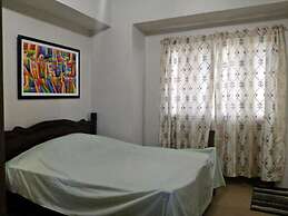 Favila Condotel Units 150 Newport Blvrd