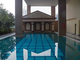 Maytower Apartment