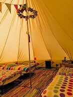 Kits Coty Glamping