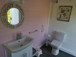 Kits Coty Glamping