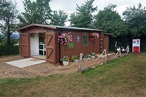 Kits Coty Glamping