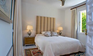 Fabulous Villa 200 M From Beach