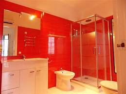 Very Pretty House In Great Location
