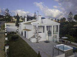 Wonderful Villa Near Beach