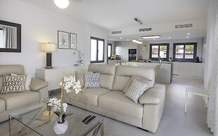Wonderful Villa Near Beach