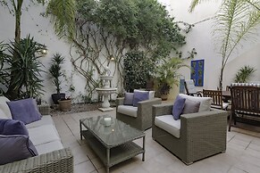 Fantastic Townhouse