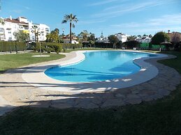 Beachside Apartment Near Puerto Banus