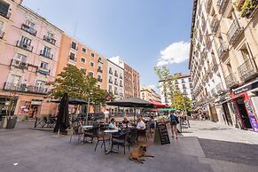 3 Bd Apartment Perfect Location in Plaza de Chueca