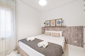 3 Bd Apartment Perfect Location in Plaza de Chueca