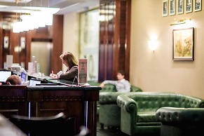 7 Days City Hotel