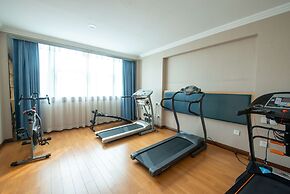 Ramada by Wyndham Encore Kaili West