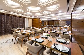 Crowne Rose AlSahafa Hotel