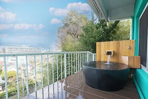 Shirahama White Beach House