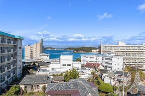 Shirahama White Beach House