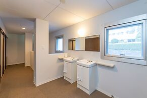 Shirahama White Beach House