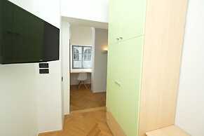 Galeria River