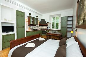 Zois Apartments