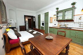 Zois Apartments