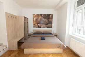 Viva Rooms