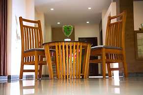 Hotel Wayanad Square