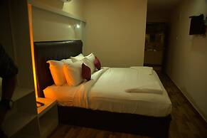 Hotel Wayanad Square