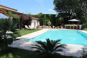 La Villa Topi
