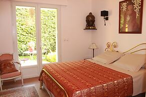 La Villa Topi