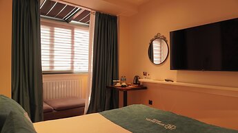 Royal Galata Hotel