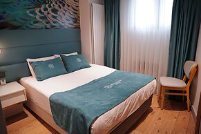Royal Galata Hotel