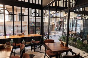 Royal Galata Hotel