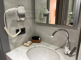Royal Galata Hotel
