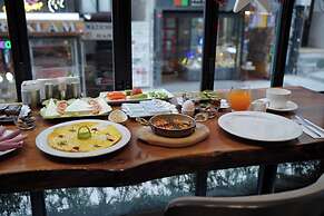 Royal Galata Hotel