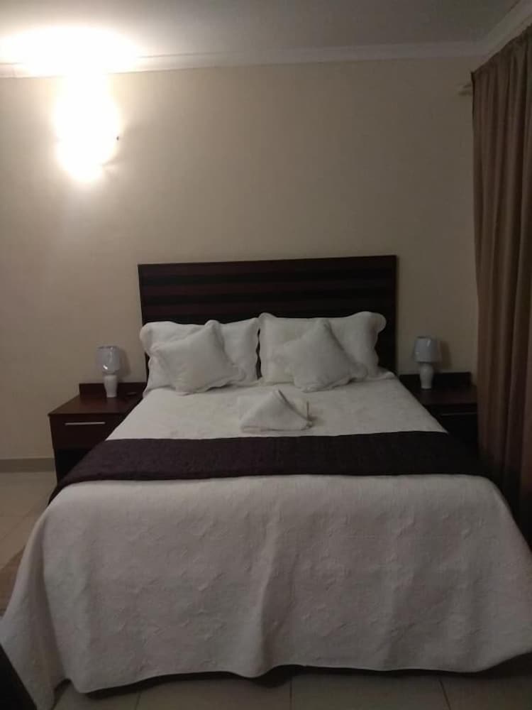 Rosebuds Guesthouse