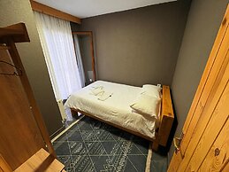 Antik River House