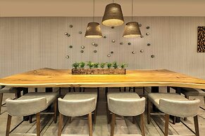 Element by Marriott Toronto Airport