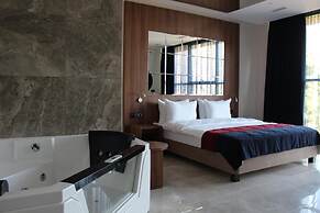 Hollywood De Luxe Hotel