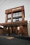 Hollywood De Luxe Hotel